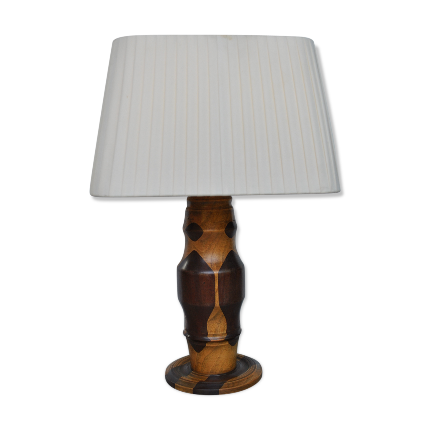 Scandinavian lamp in teck 1970