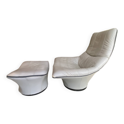 Fauteuil lounge pivotant ottoman repose pied cuir mantis Gerard Van den ber