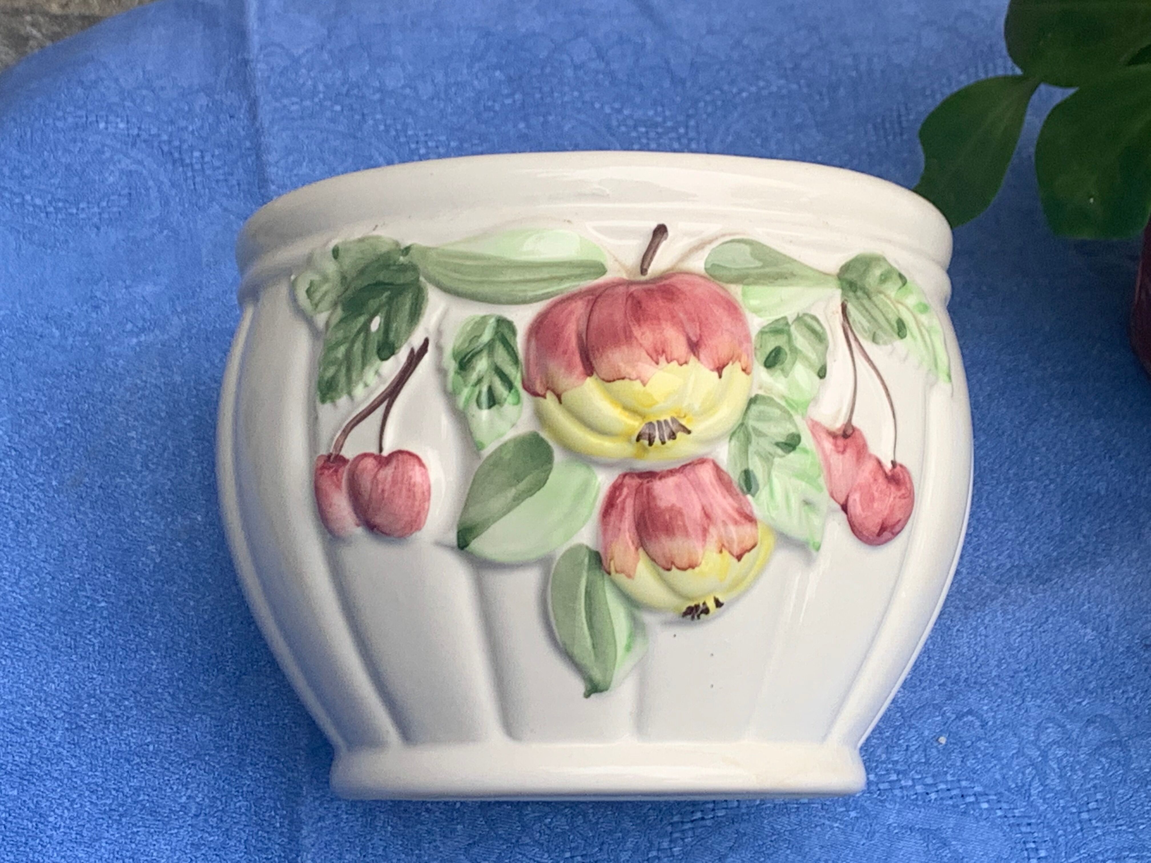 White glazed ceramic pot cover slurry vintage fruit