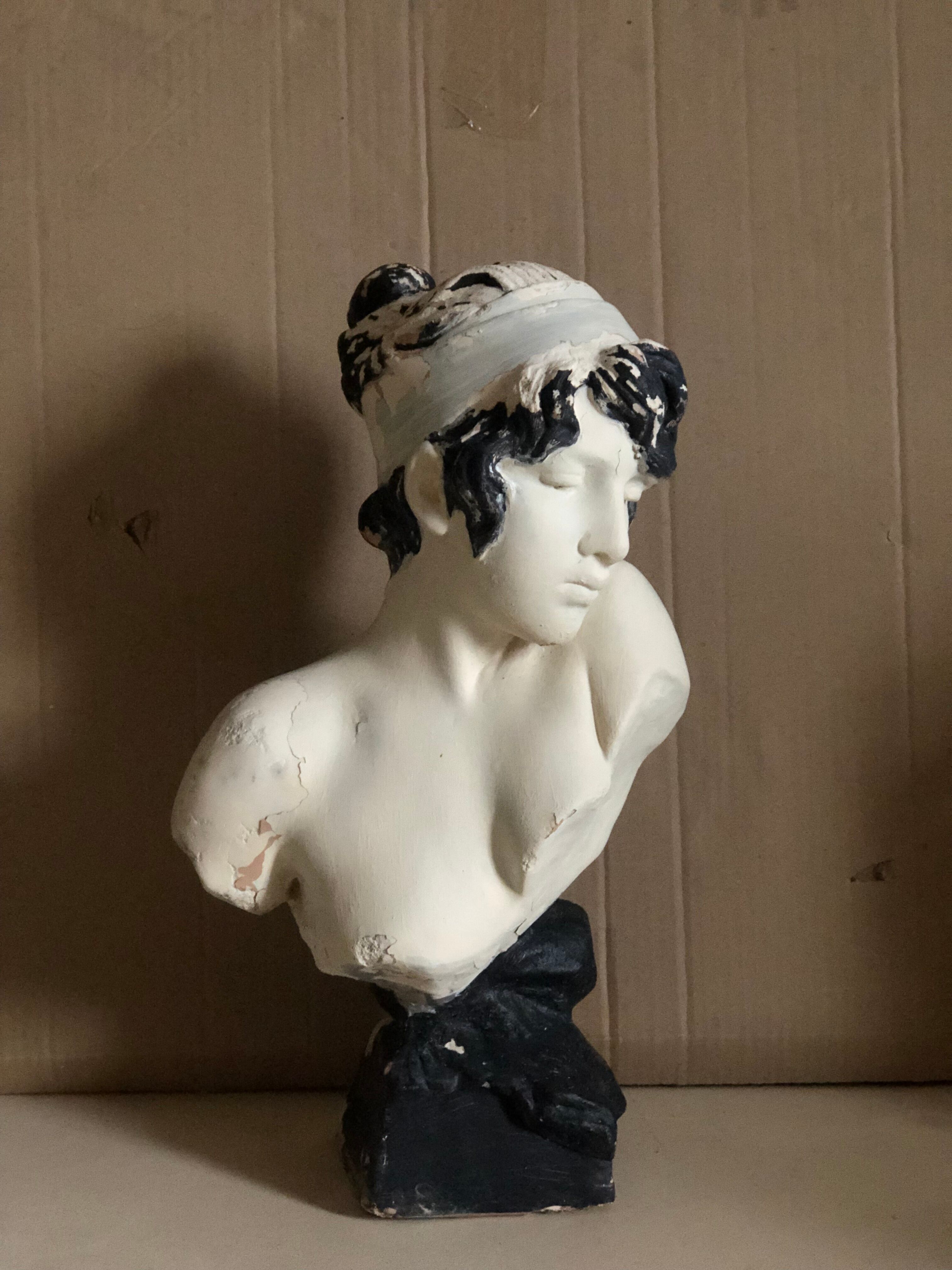 Bust for young girls