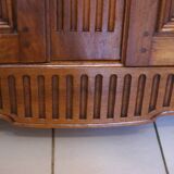 Armoire en noyer d'époque Louis XVI