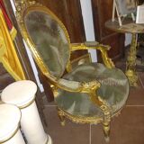 Paire de fauteuils en bois " doré "