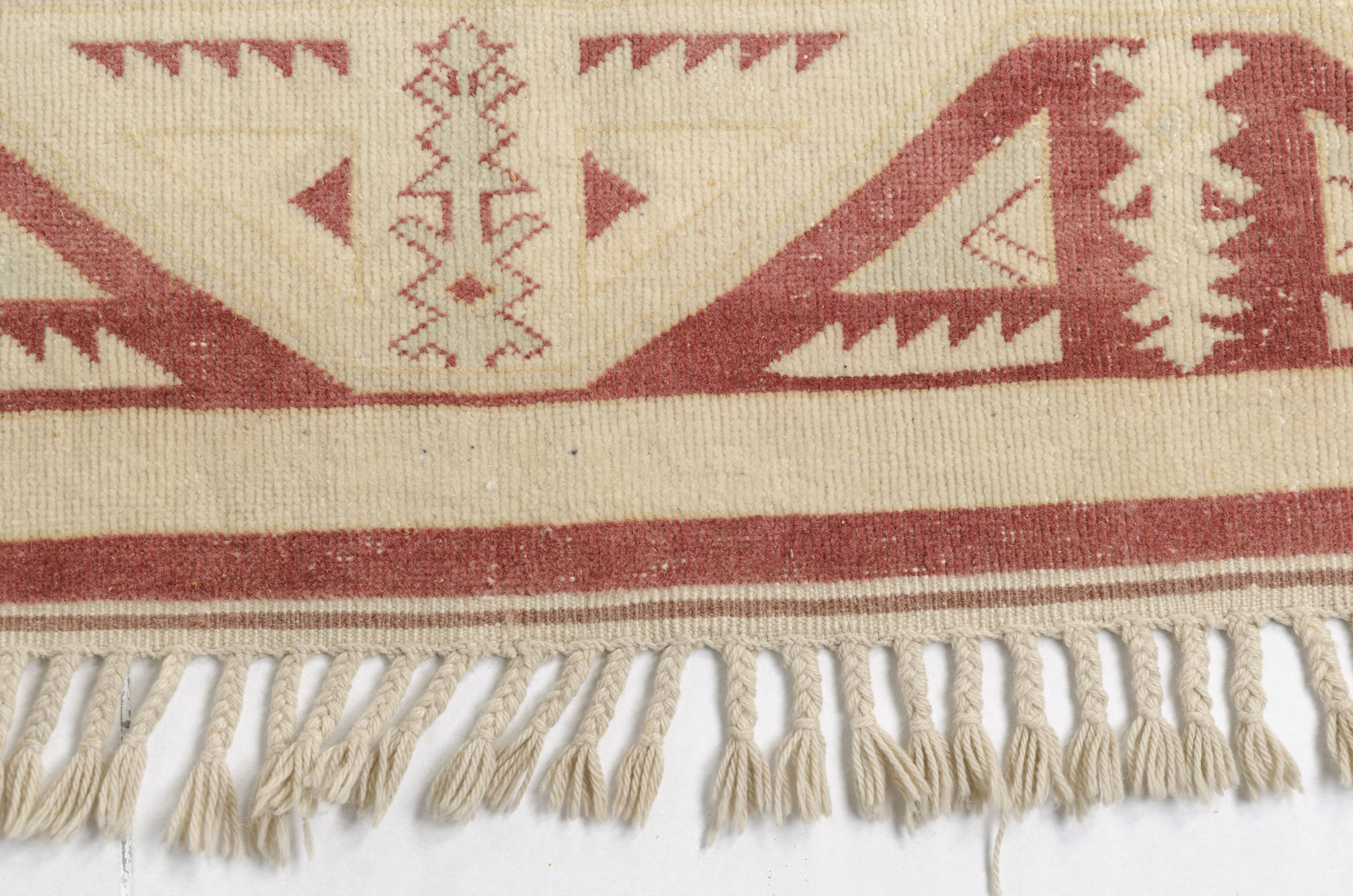 Tapis floral anatolien vintage