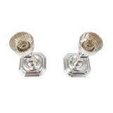 Pair of hurricane lamps – Silver-plated metal and glass.