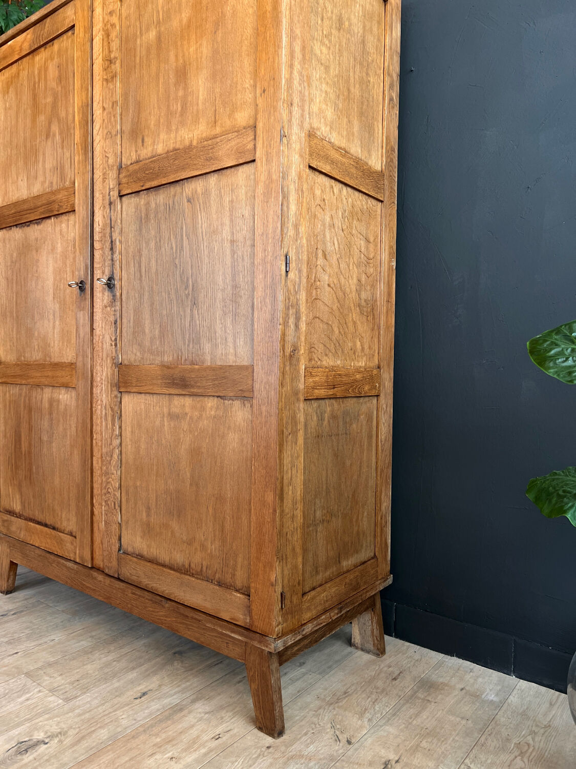 René Gabriel wardrobe