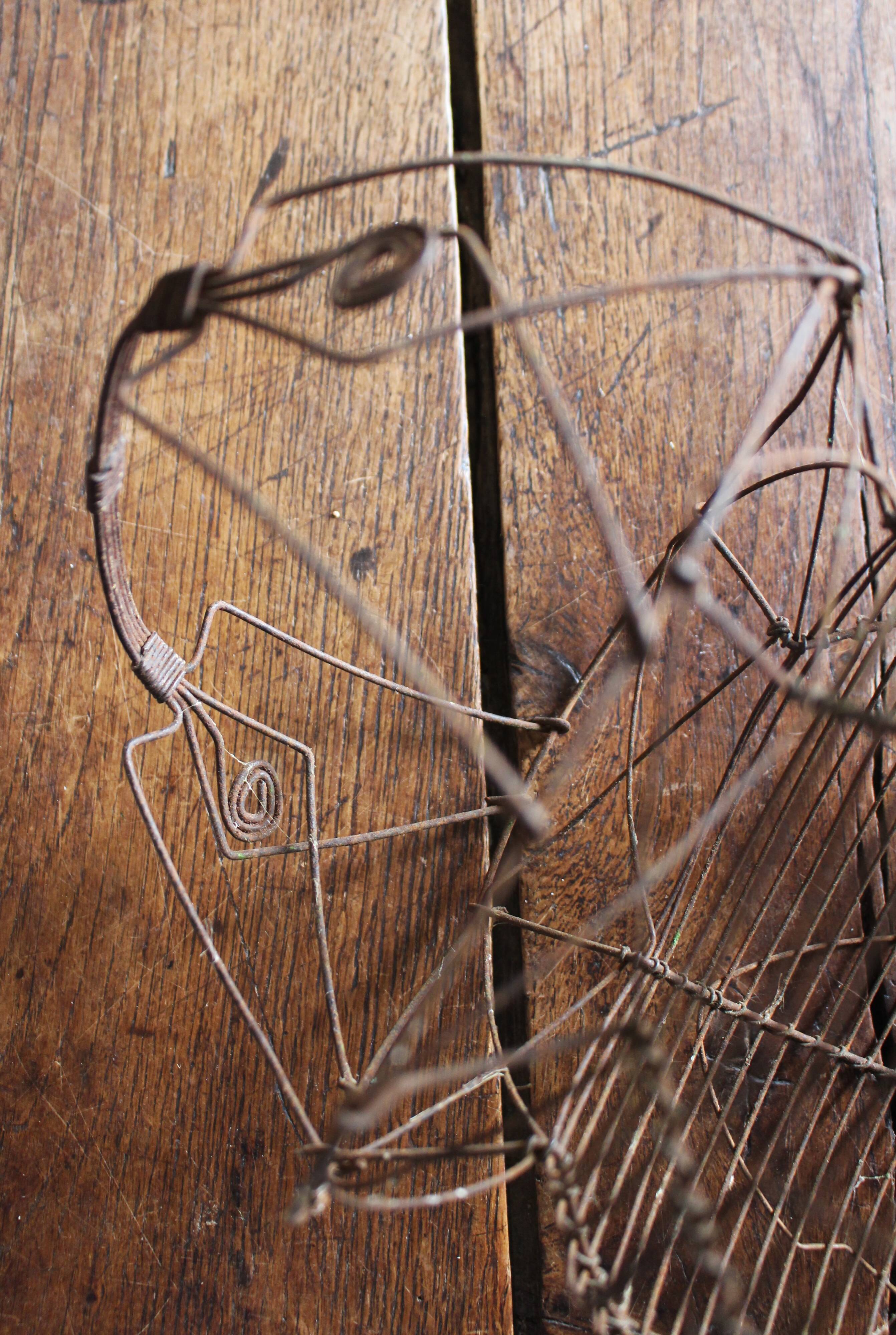 Wire basket salad eggs handle decorations