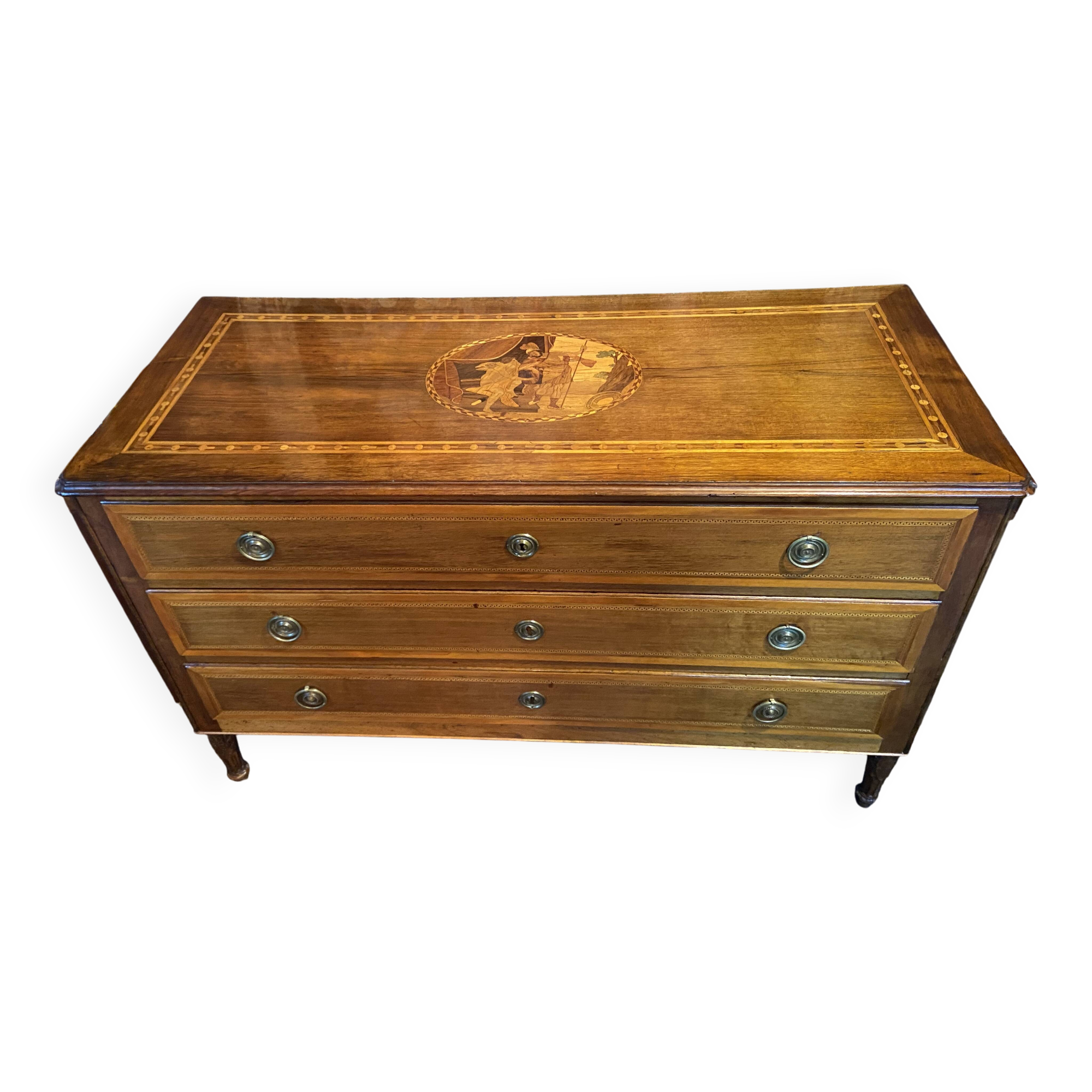 Large Louis XVI chest of drawers with 3 drawers, marquetry decoration depicting an antique scene from the late 18th century.