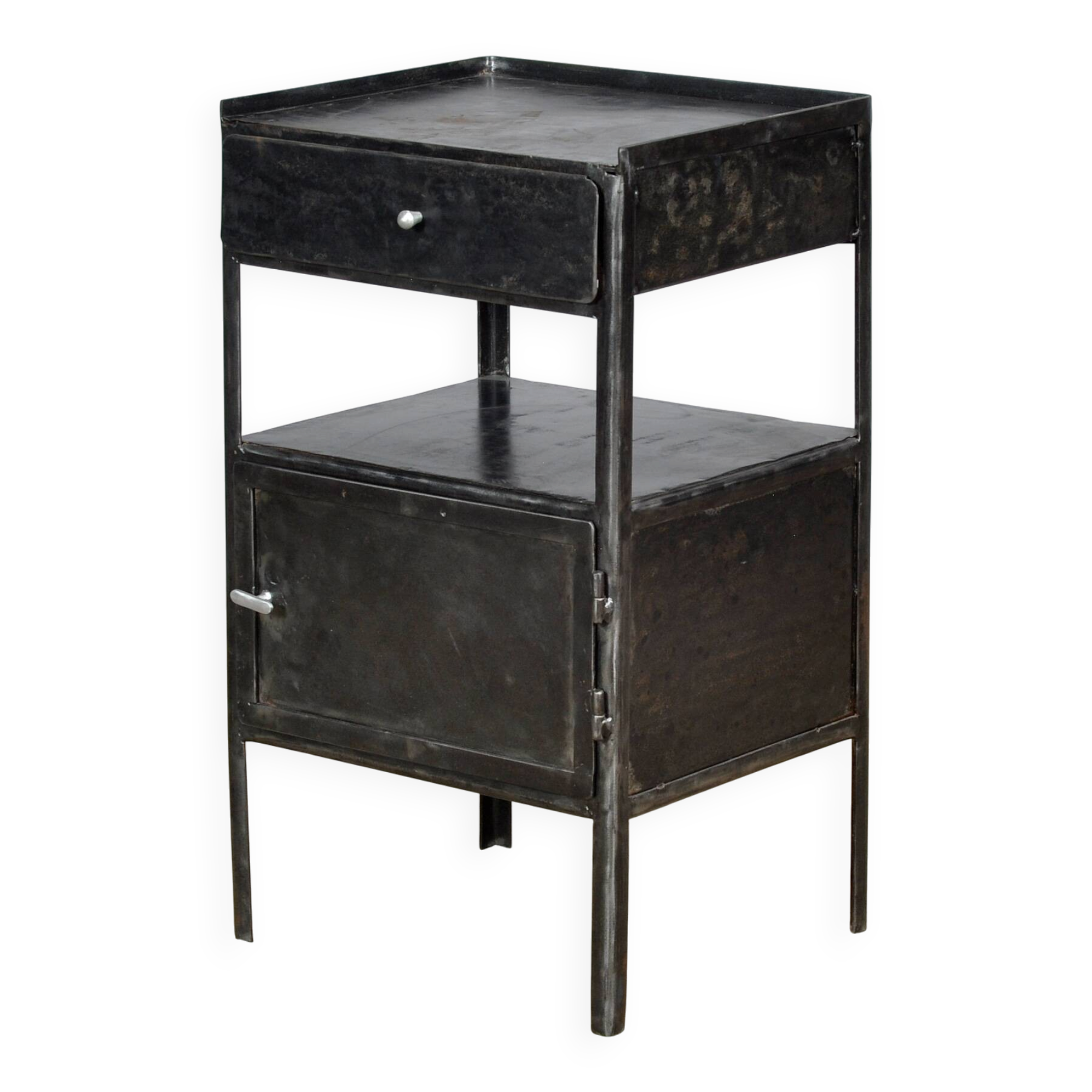 Table de chevet en fer, années 1910