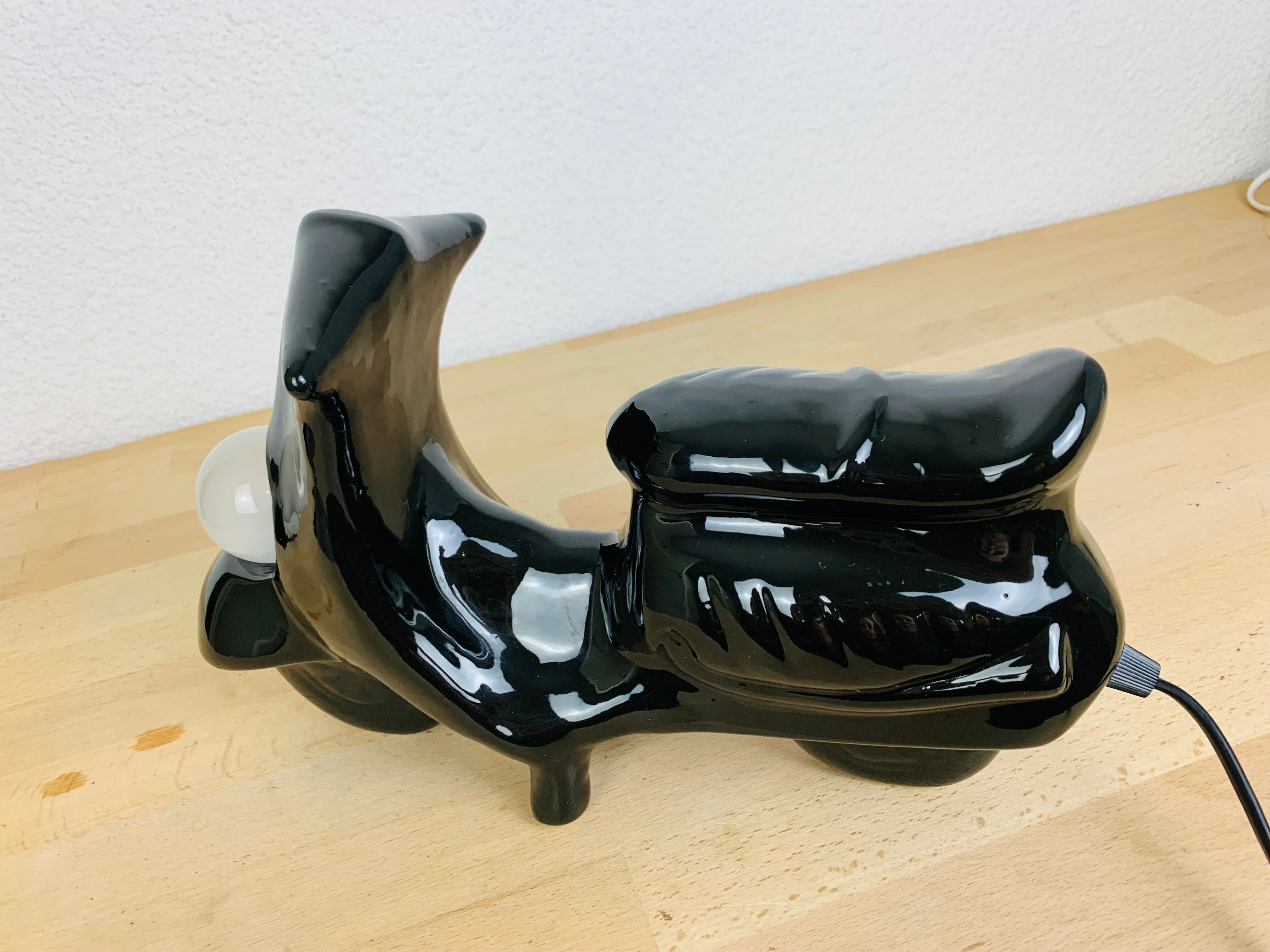 Lampe scooter céramique noire vintage