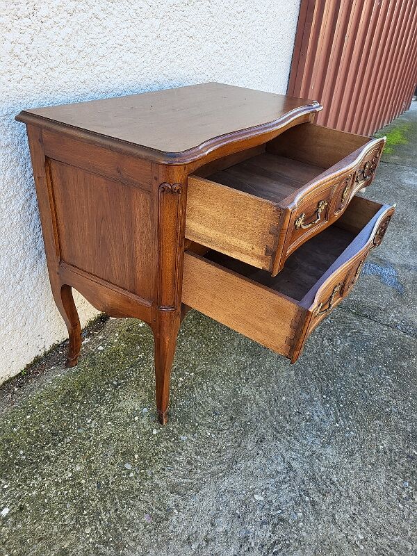 Chest of drawers in walnut jigsaw 2 drawers