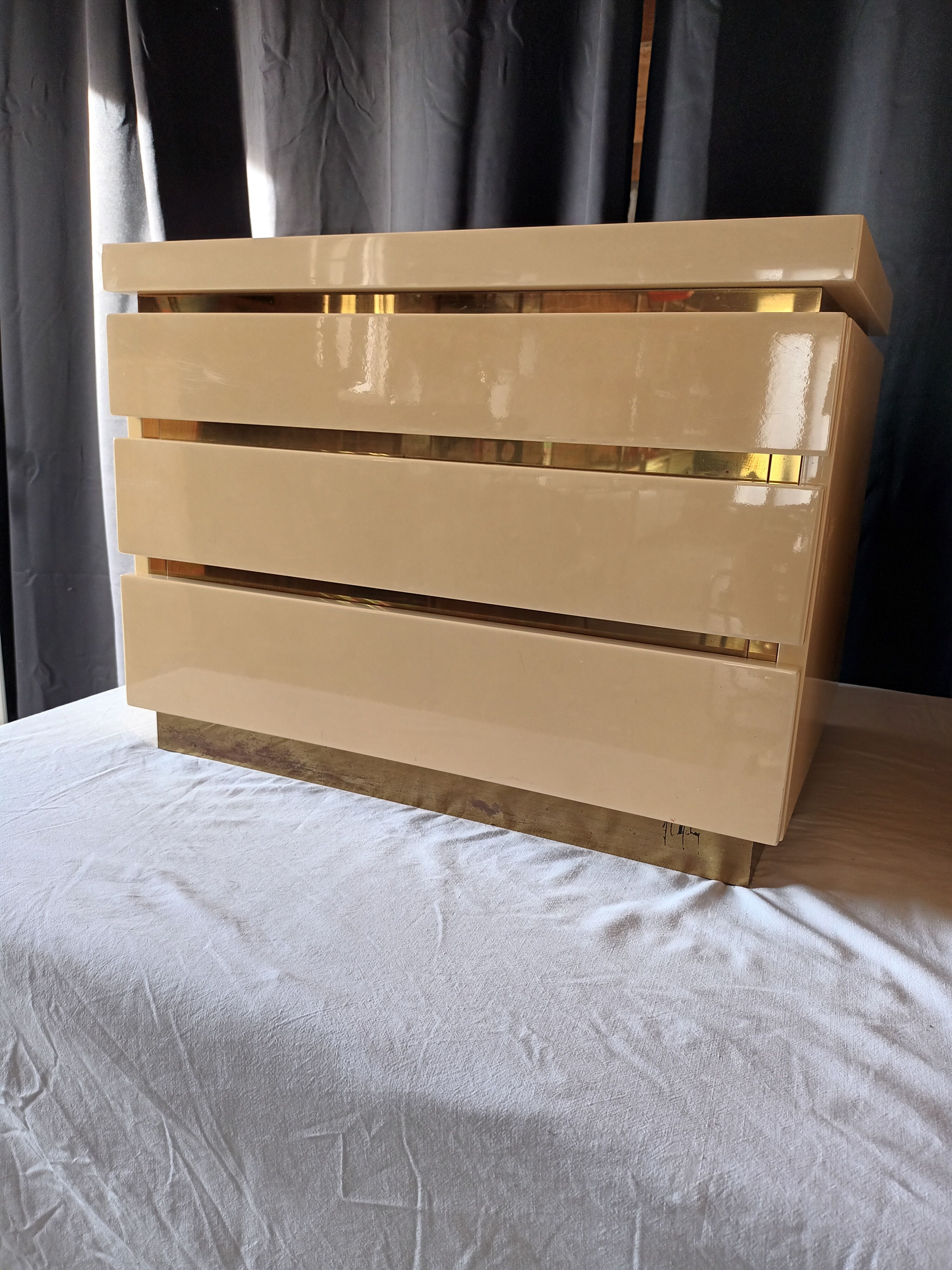 Bedside of Jean-Claude Mahey