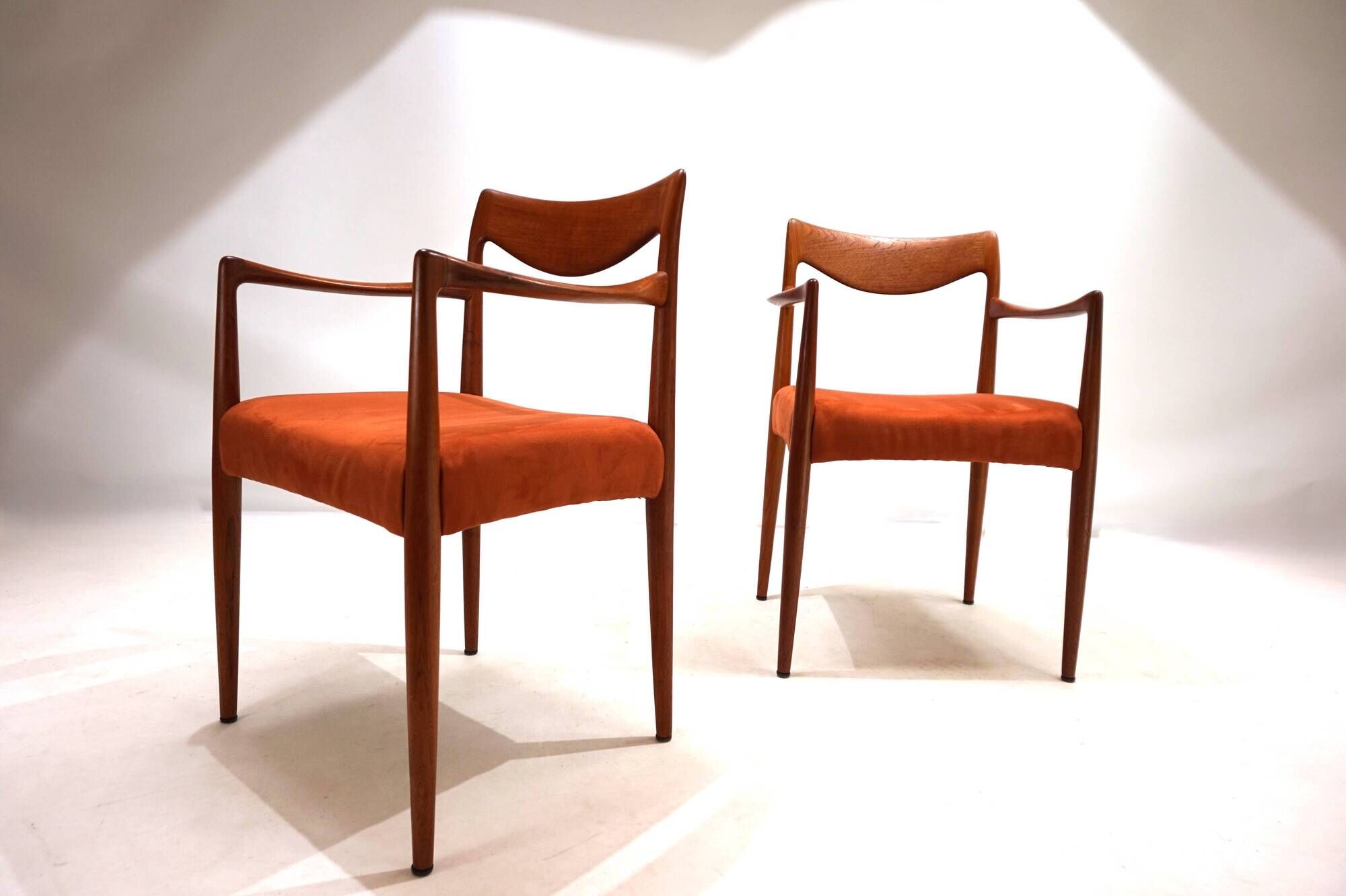 Set of 2 Gustav Bahus Bambi teak chairs by Rolf Rastad & Adolf Relling, 196