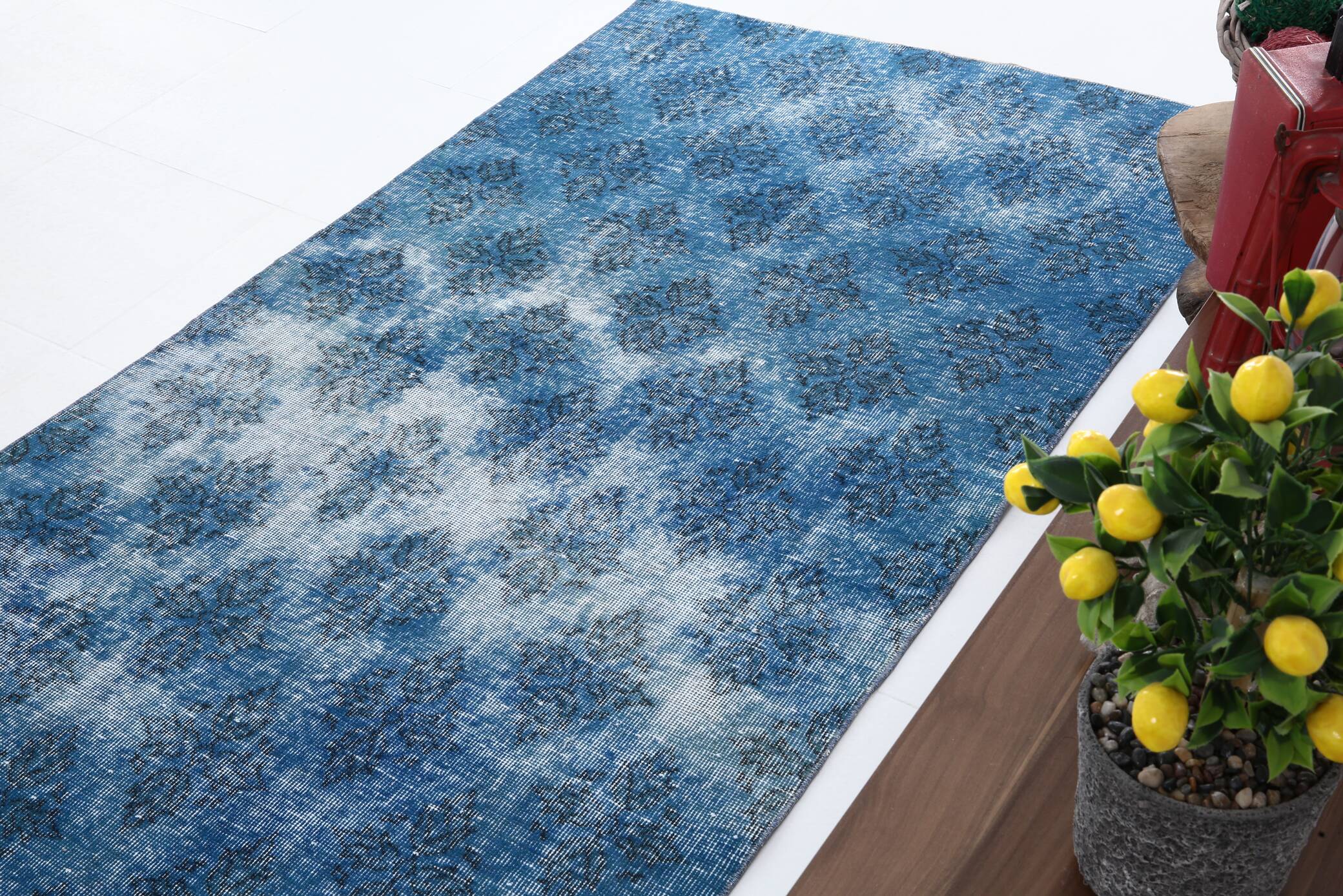 4x7 Shades Of Blue Classic Vintage Rug, 112x205Cn