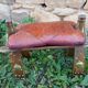 Tabouret égyptien forme selle de chameau