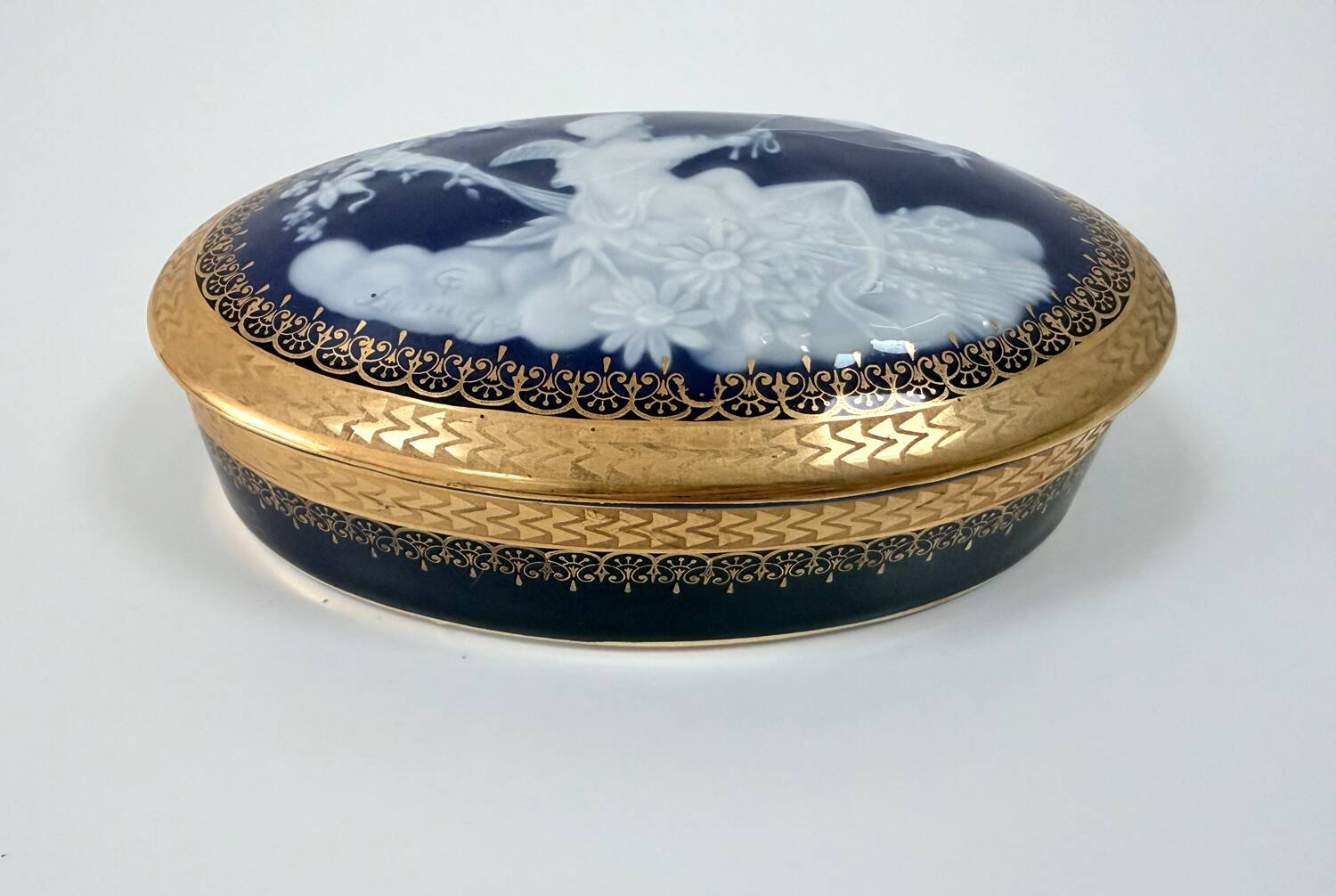 Limoges porcelain bonbonnière signed E. Chalais, 1950