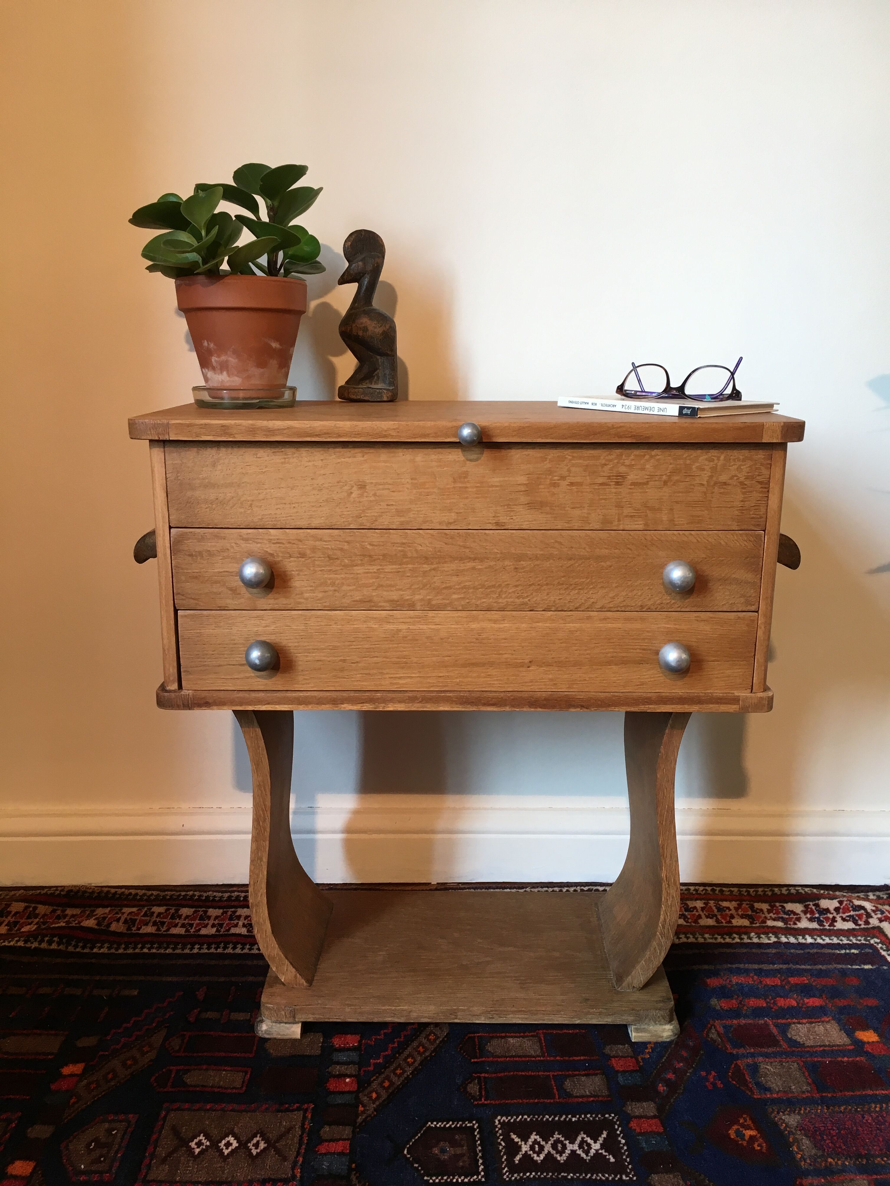 1930 years old wood sewing worker