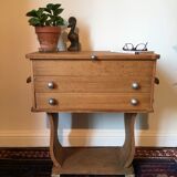 1930 years old wood sewing worker