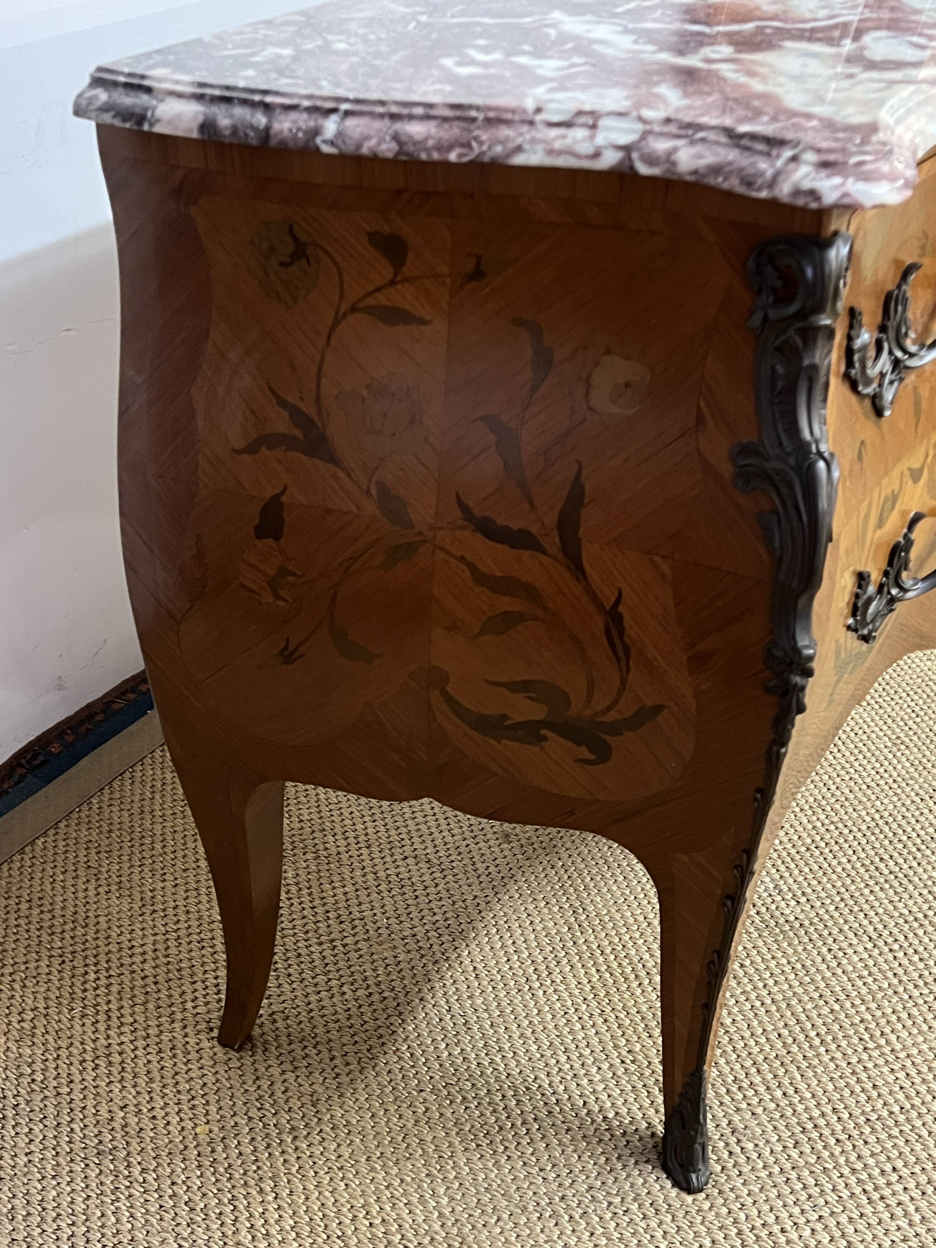 Louis XV style inlaid chest of drawers