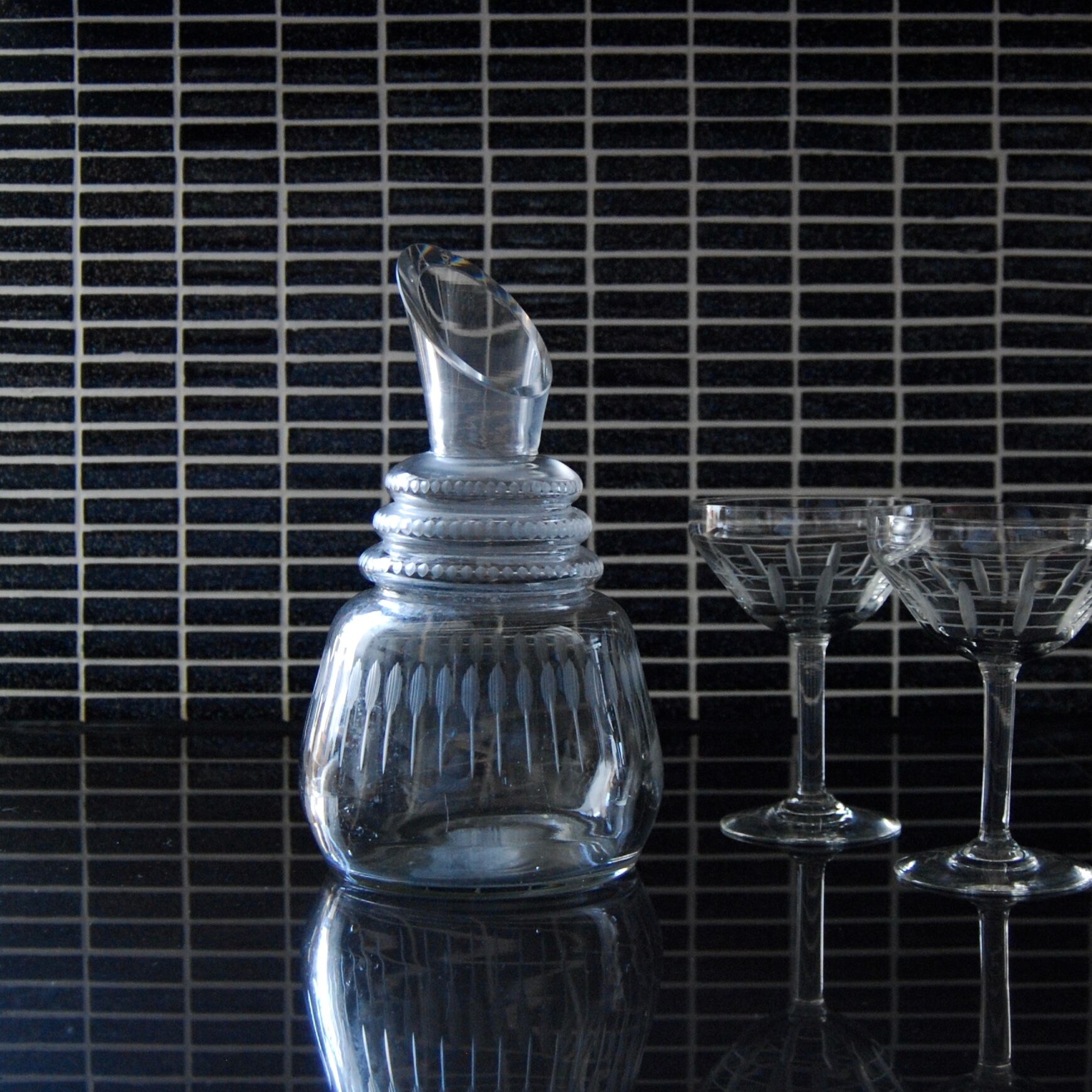 Glass carafe