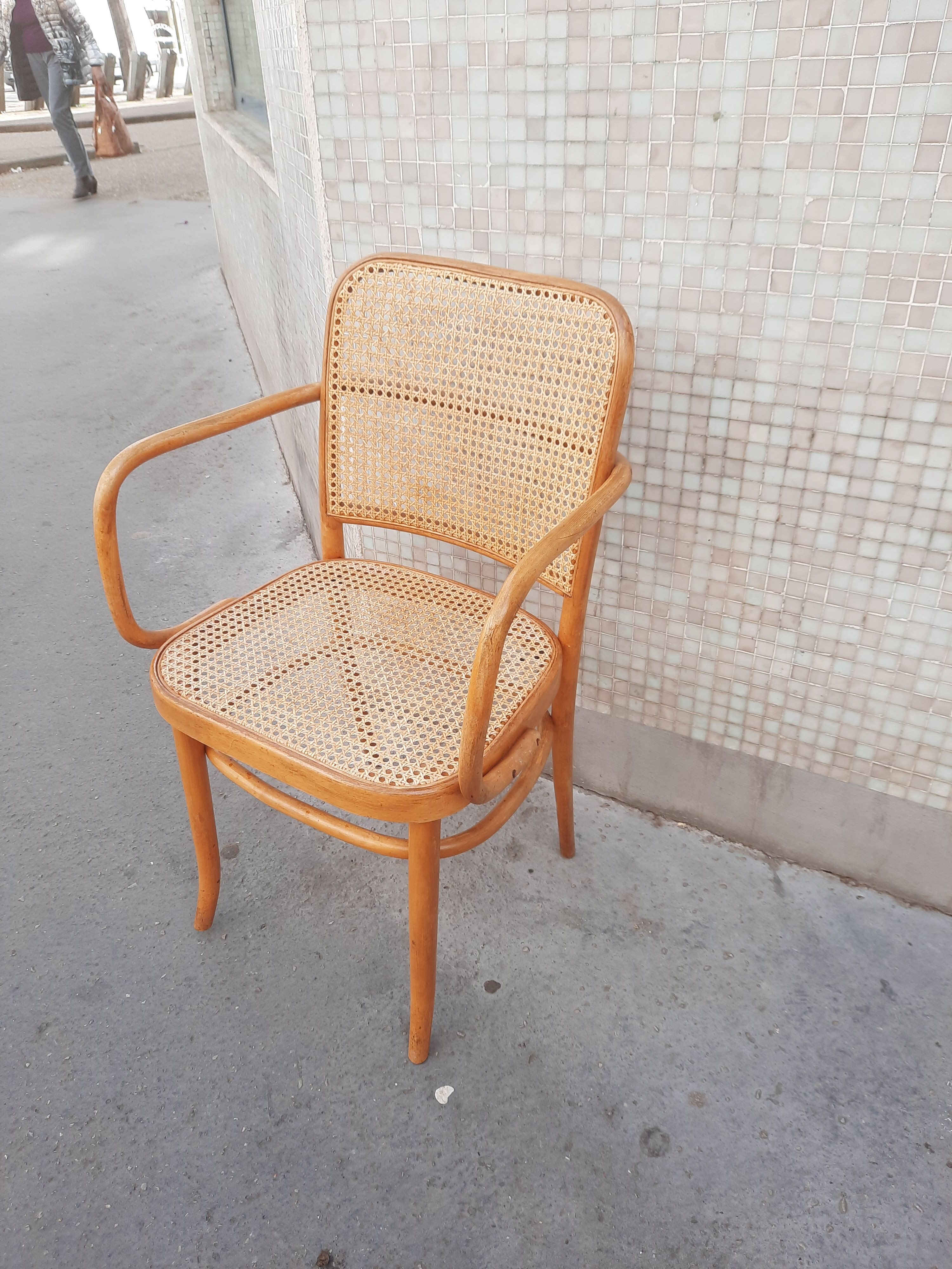 Armchair model Parague 811 Joseph Hoffman