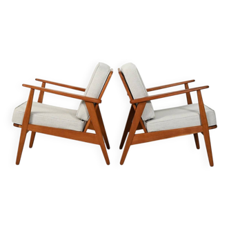 Pair of teak armchairs by Thomas Harlev, 1957