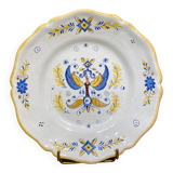 Earthenware plate decorated with winged character decoration in Nevers style, Auxerrois