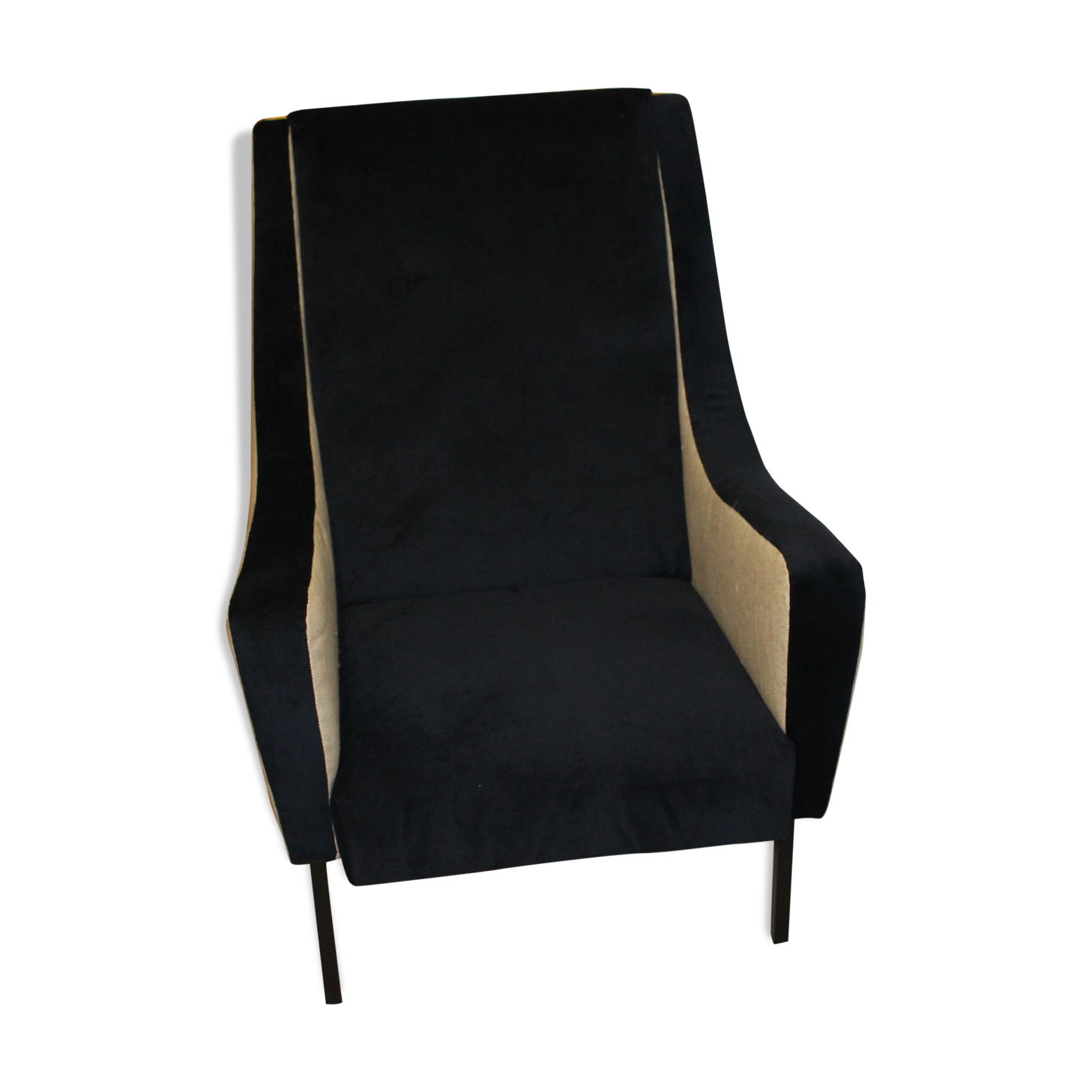 Midnight blue velvet armchair