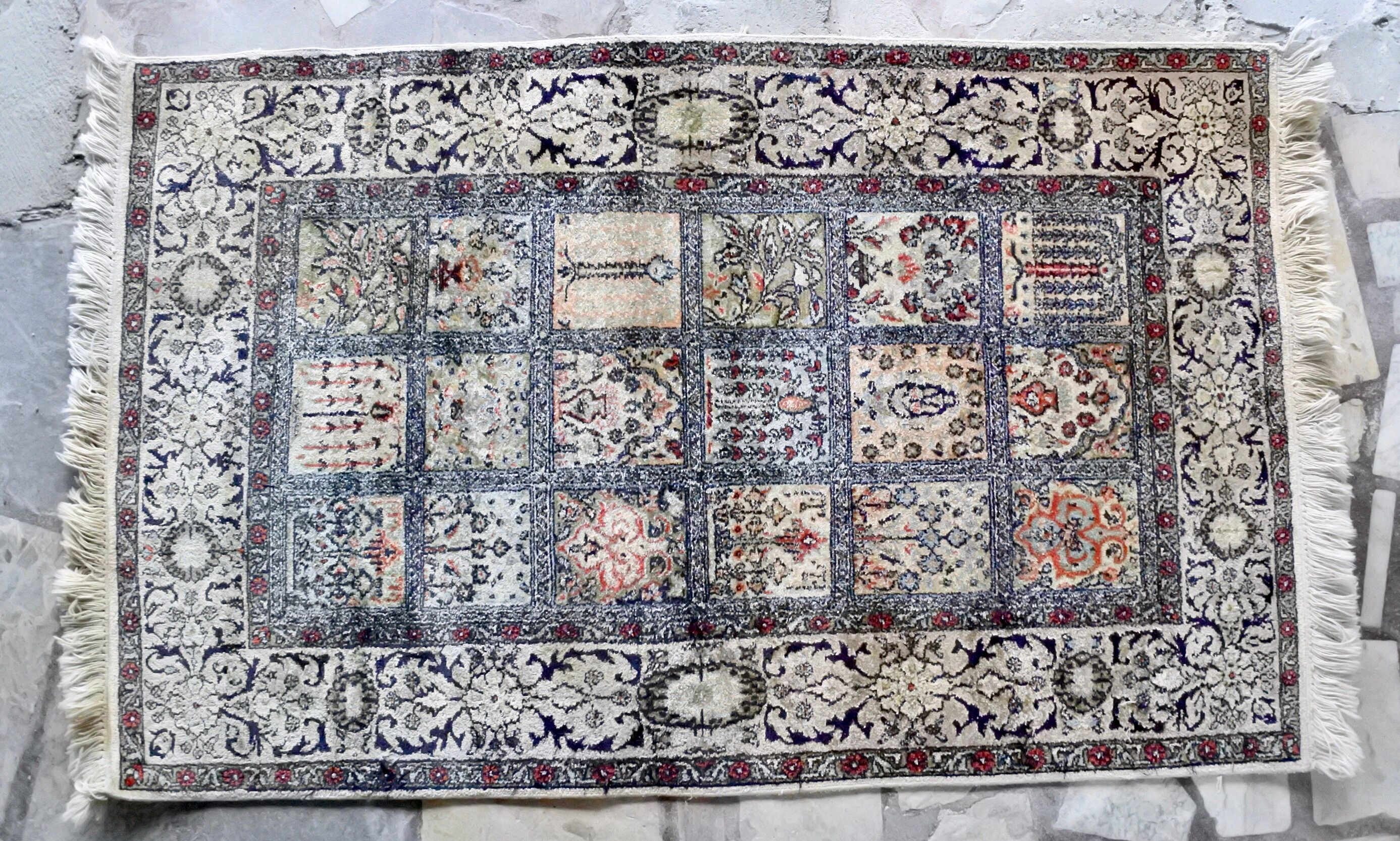 Hand-woven Kashmir silk rug 128x78cm