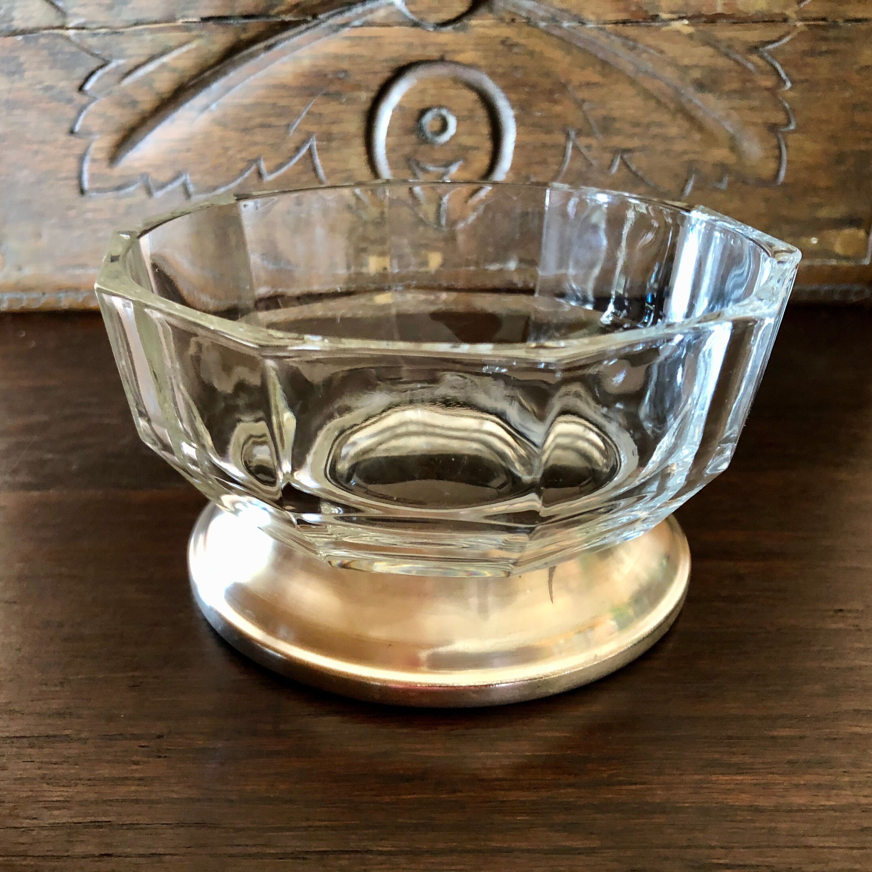 Cut, cup, pocket empty, art deco style, on piedouche silver metal Italy