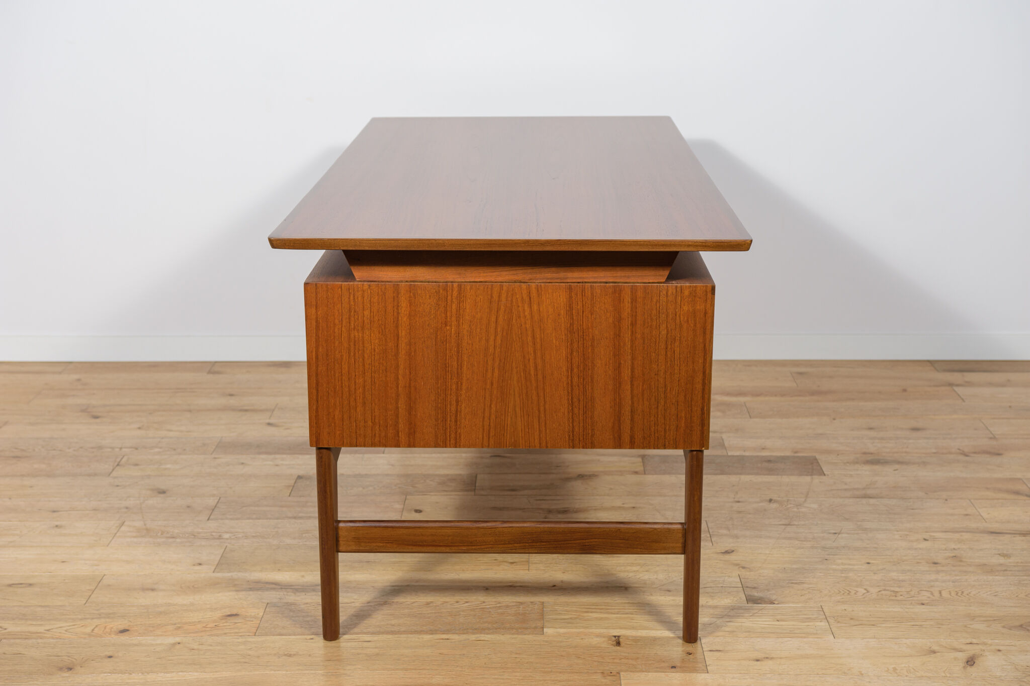 Mid-Century Freestanding Teak Desk, 1960s