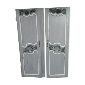 Paire de portes anciennes