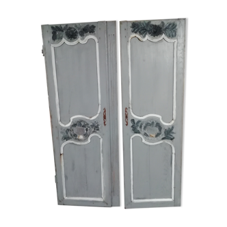 Paire de portes anciennes Louis Xv peinte patinée