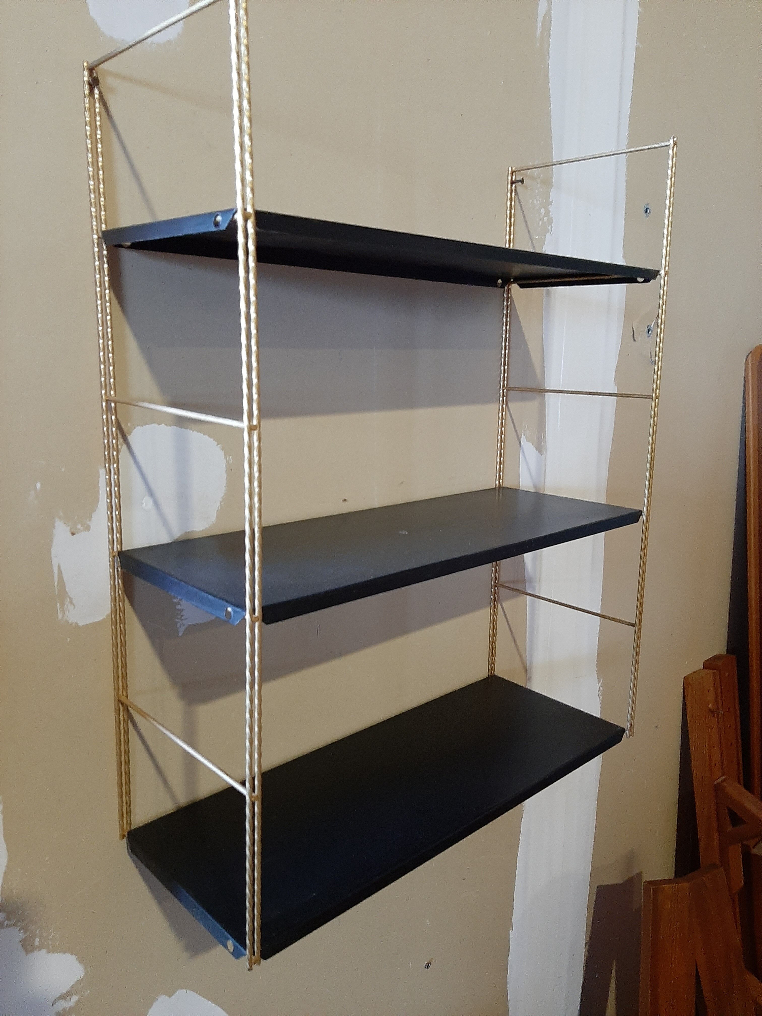 Étagère string modulable années 50