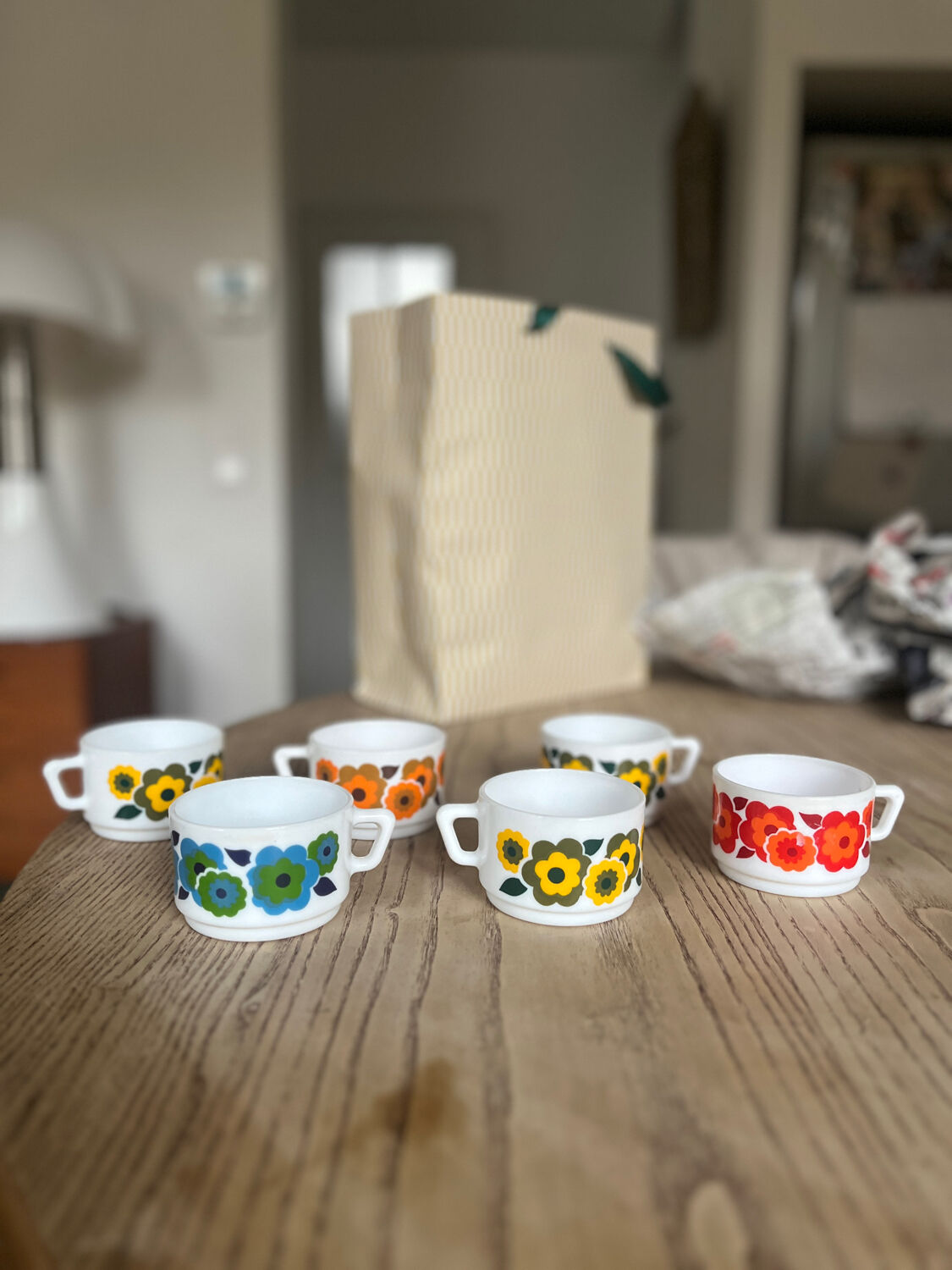 6 tasses lotus arcopal