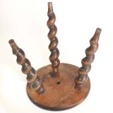 Spiral leg tripod stool