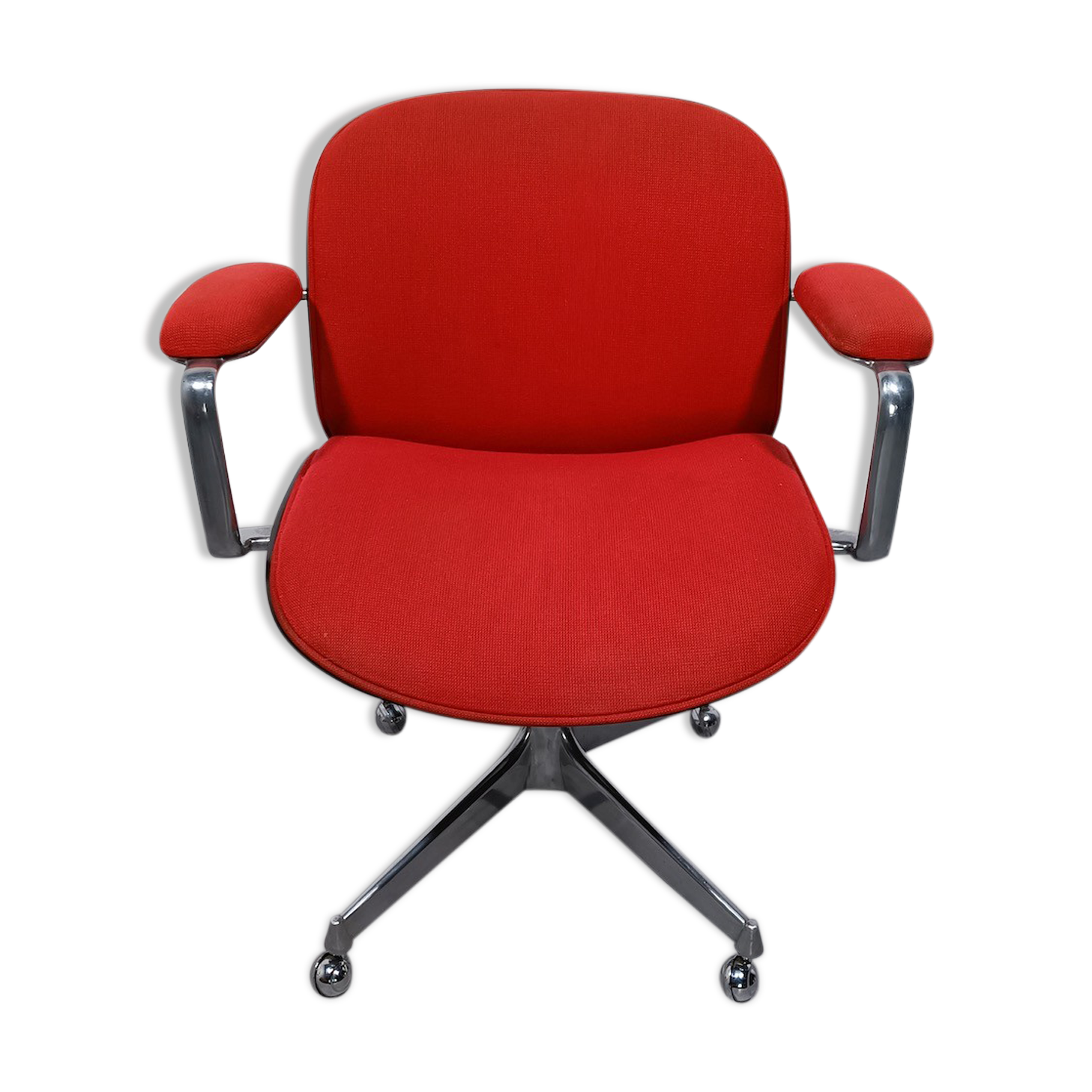 Red office chair by Parisi/Mim