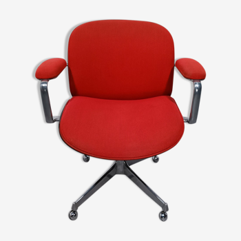 Red office chair by Parisi/Mim