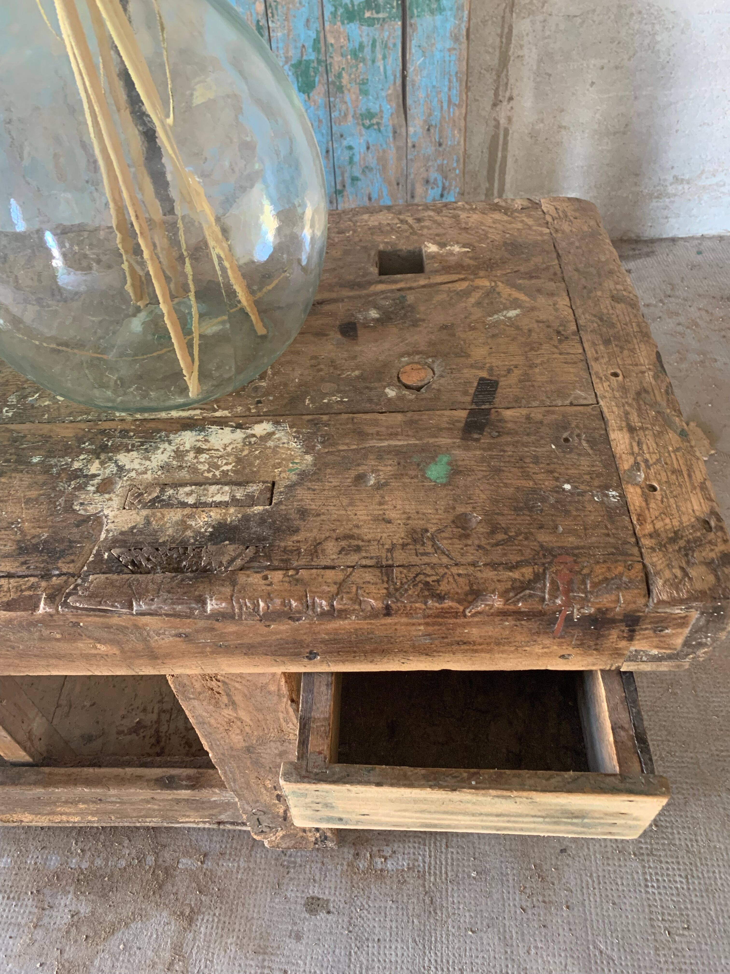 Carpenter's establishment