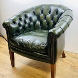 Chesterfield armchair in English green leather