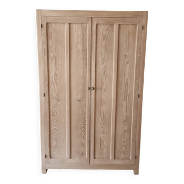 Renovated Parisian wardrobe/closet