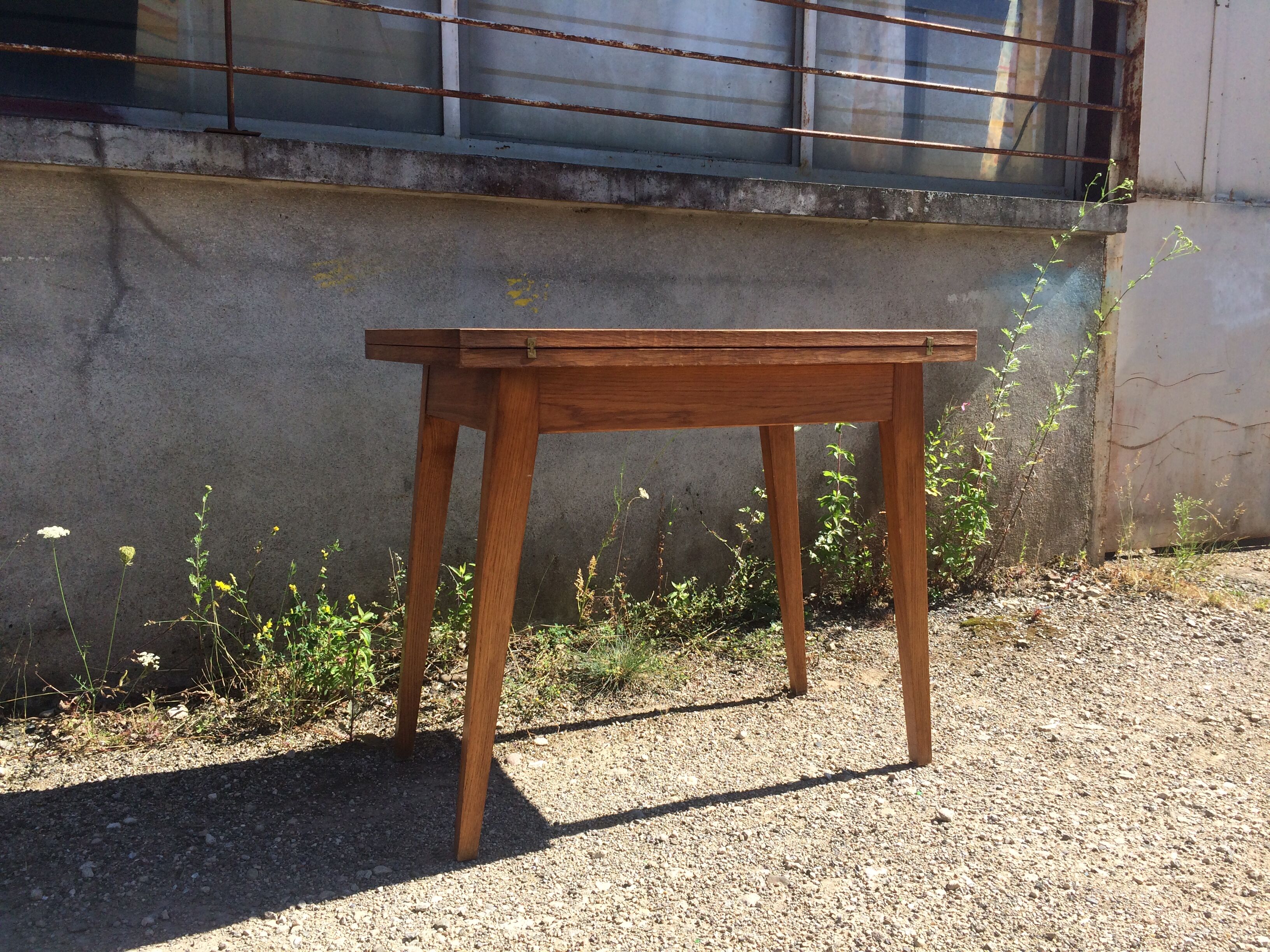 Table portfolio foot compass 50s