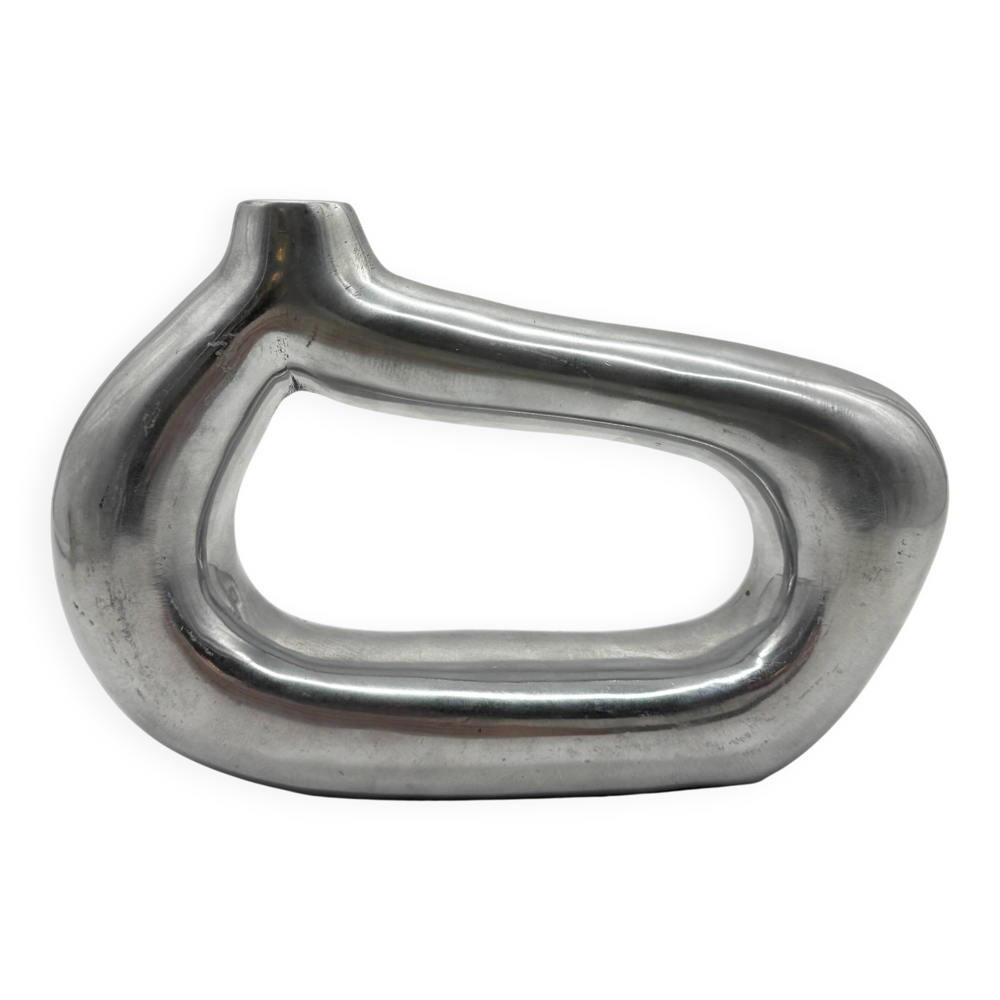 Vase sculptural en fonte d’aluminium, 1970s