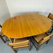 Table à manger ronde extensible en chêne, design danois du milieu du siècle, années 1960