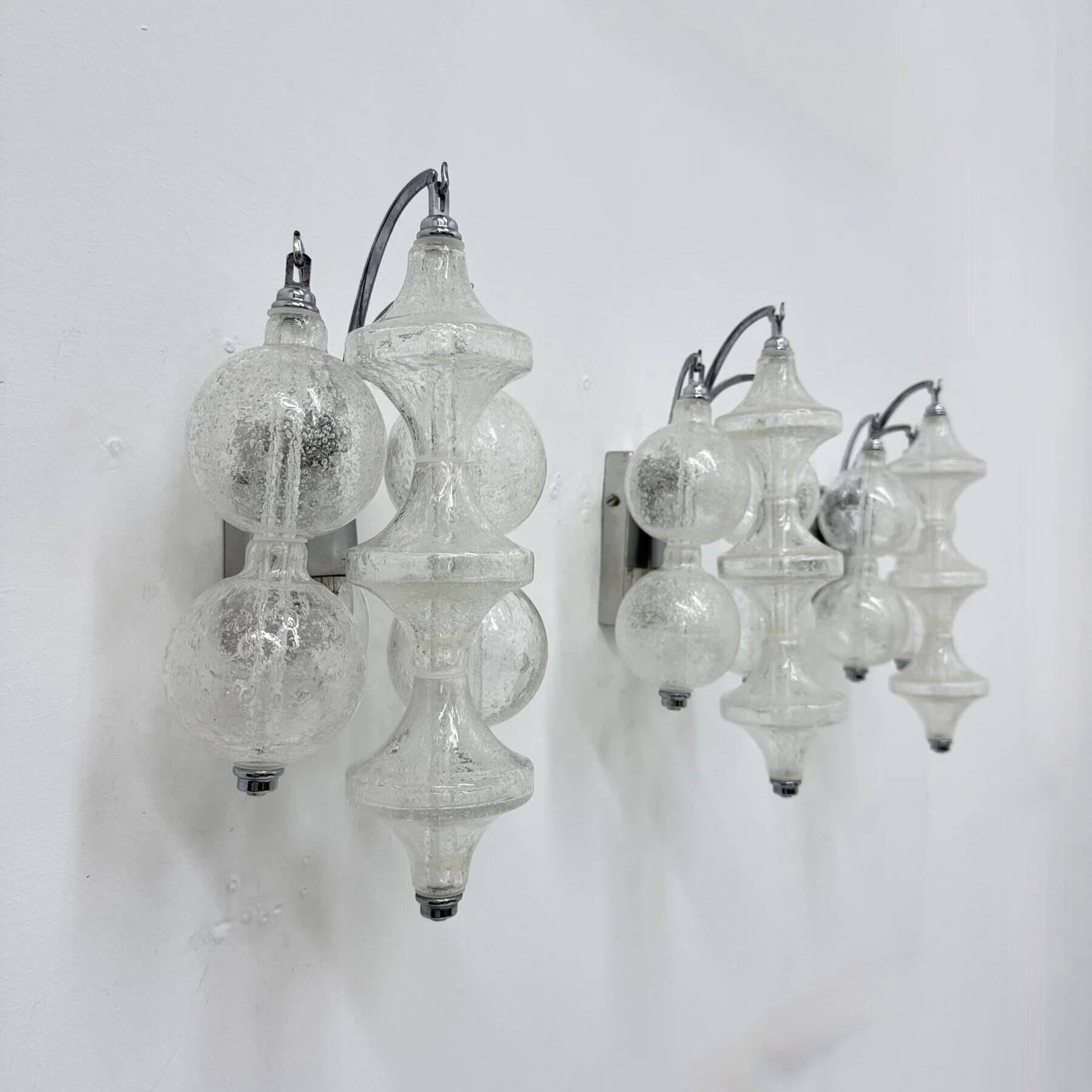 1 of 3 J.T. Kalmar Tulipan wall lamp sconce, 1970s Austria