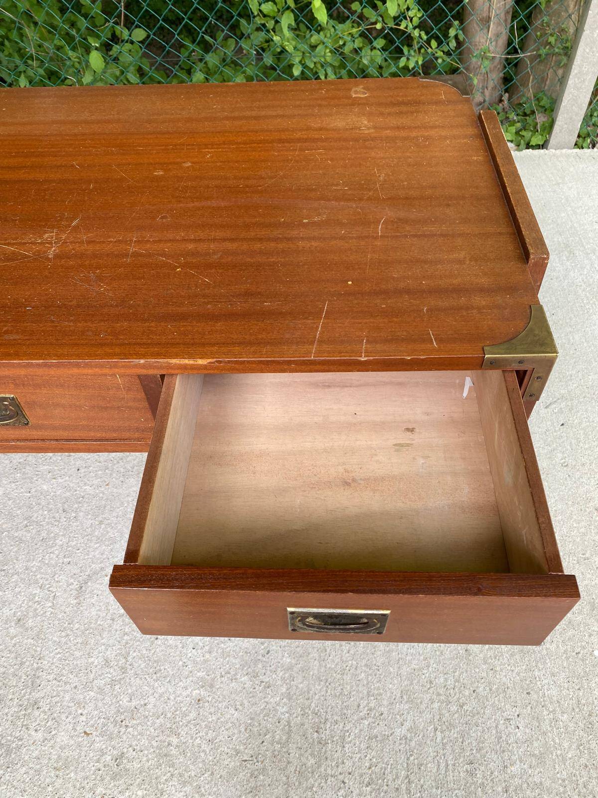 Bureau scandinave Roche bobois en bois 1970