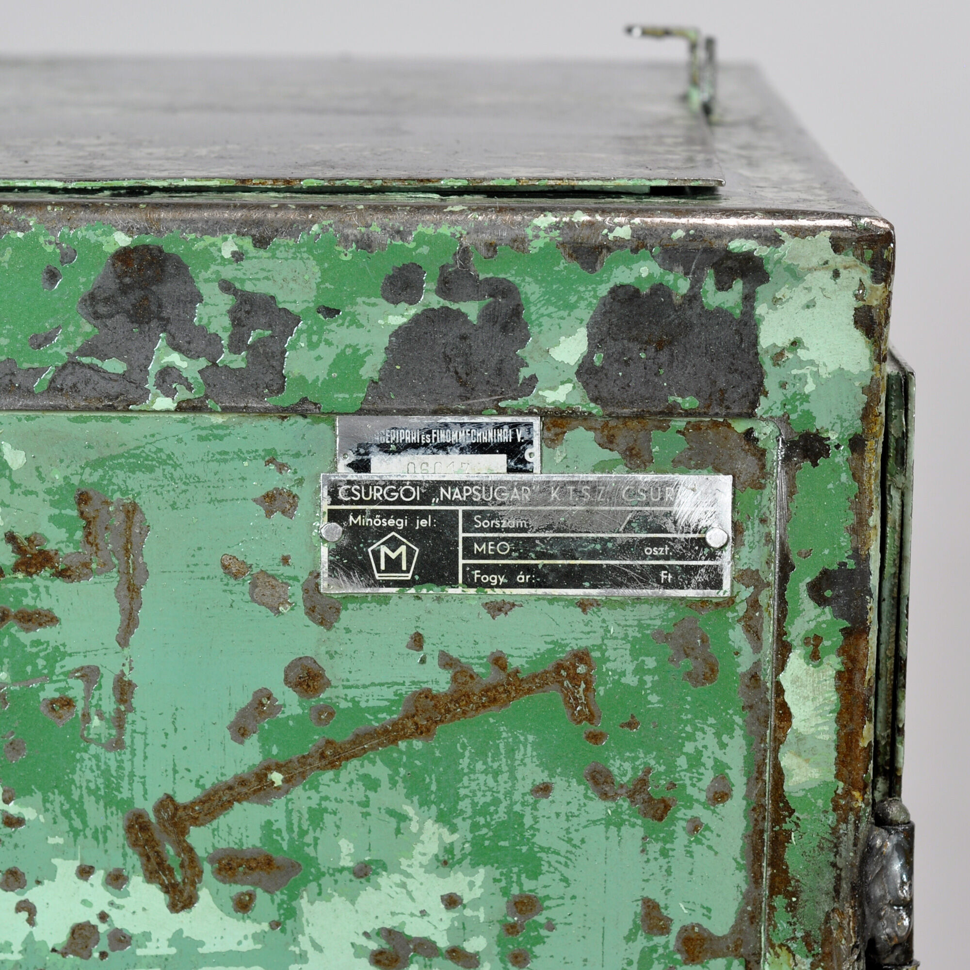 Armoire industrielle en fer, années 1970