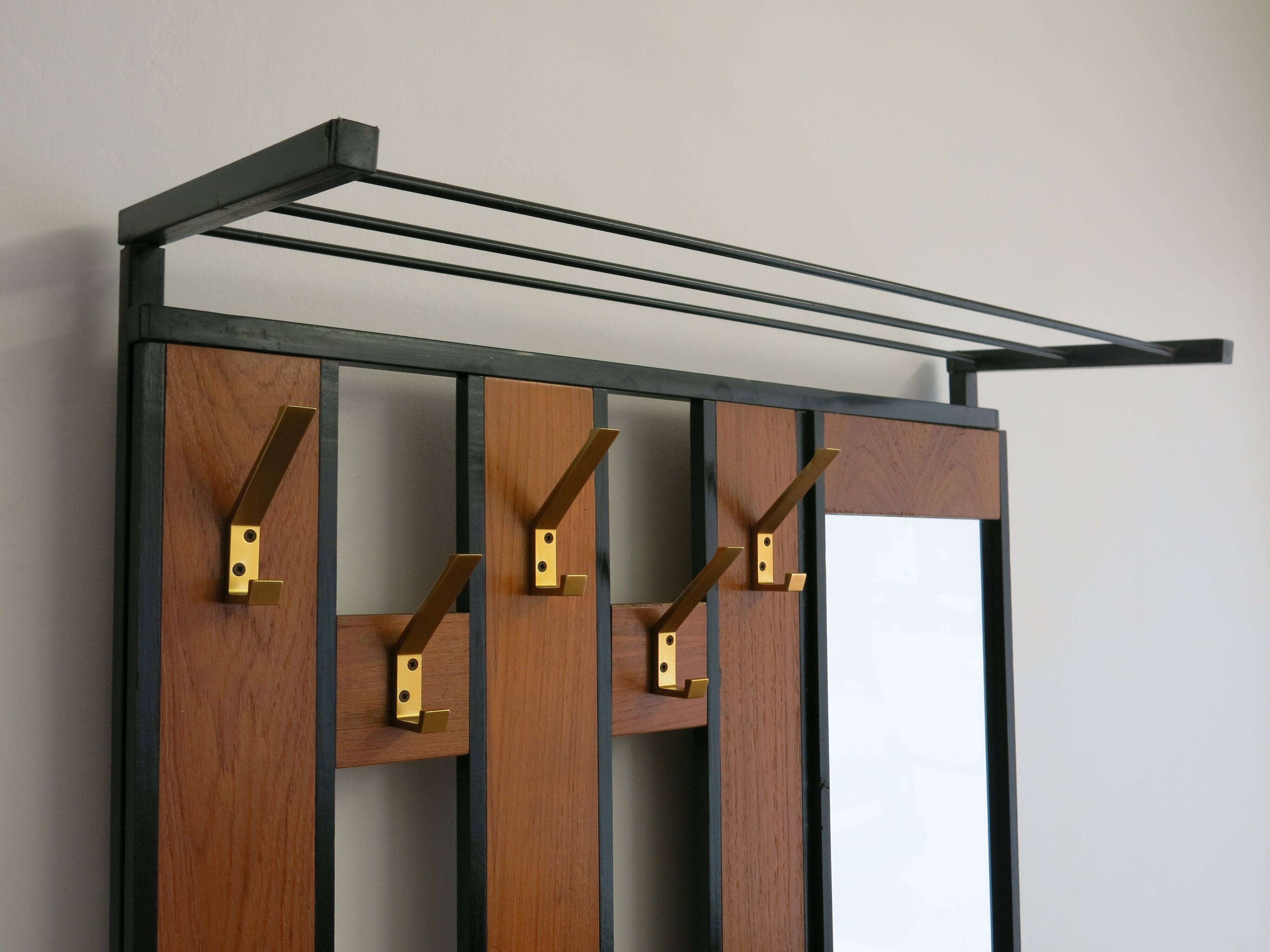Meuble vestiaire mid-century