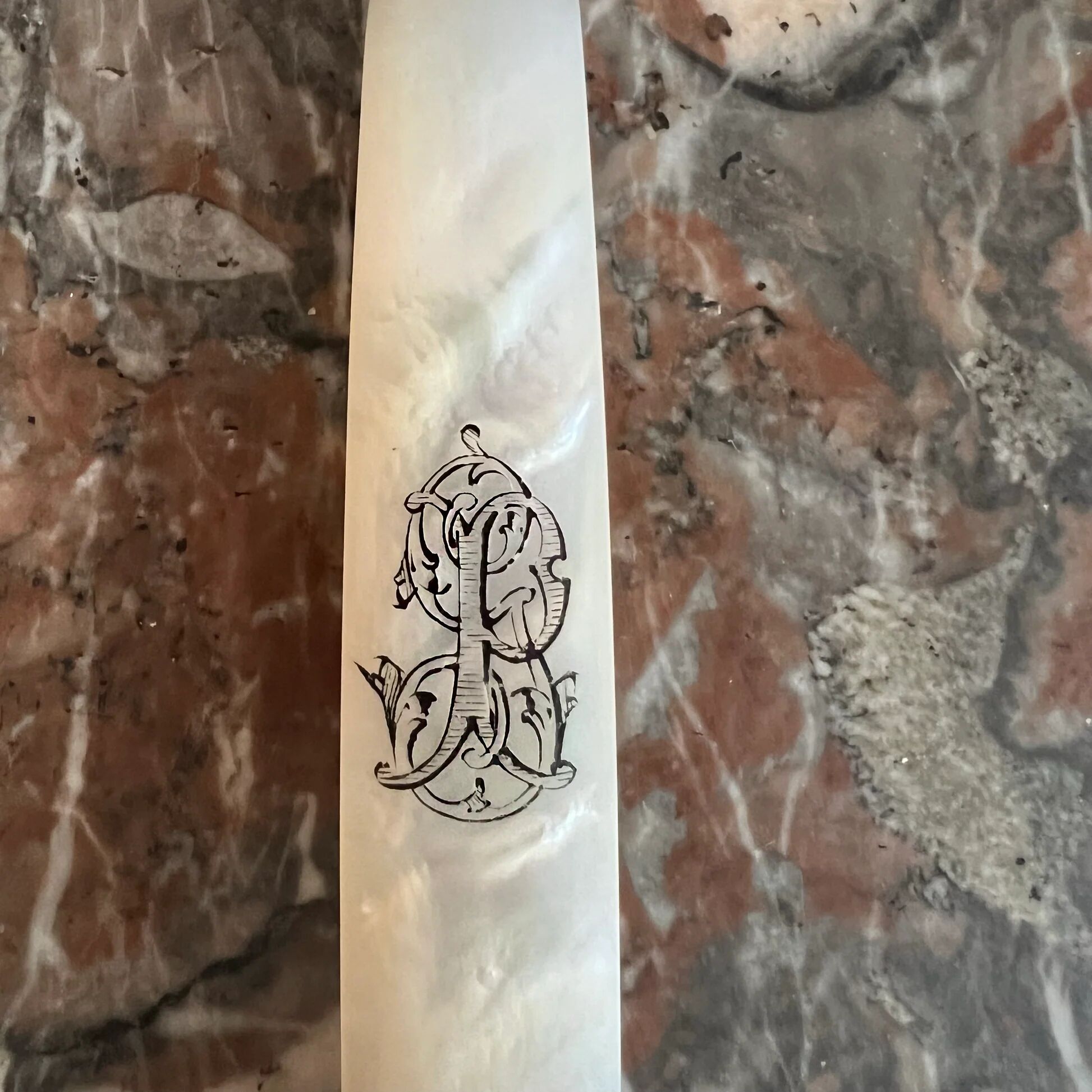 6 mother-of-pearl and sterling silver fruit knives, Hénin & Vivier (1891-1896)