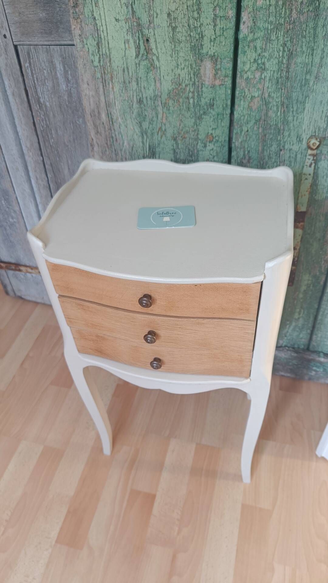 Vintage wooden bedside table with 3 drawers.