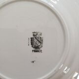 Série de 10 assiettes parlantes sur le thème de la chasse, faience fine, Digoin Sarreguemines
